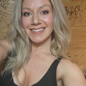 Meet your Posher, Ardella